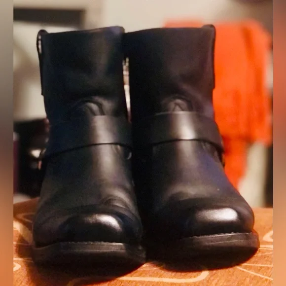 DINGO Leather Motorcycle Boots